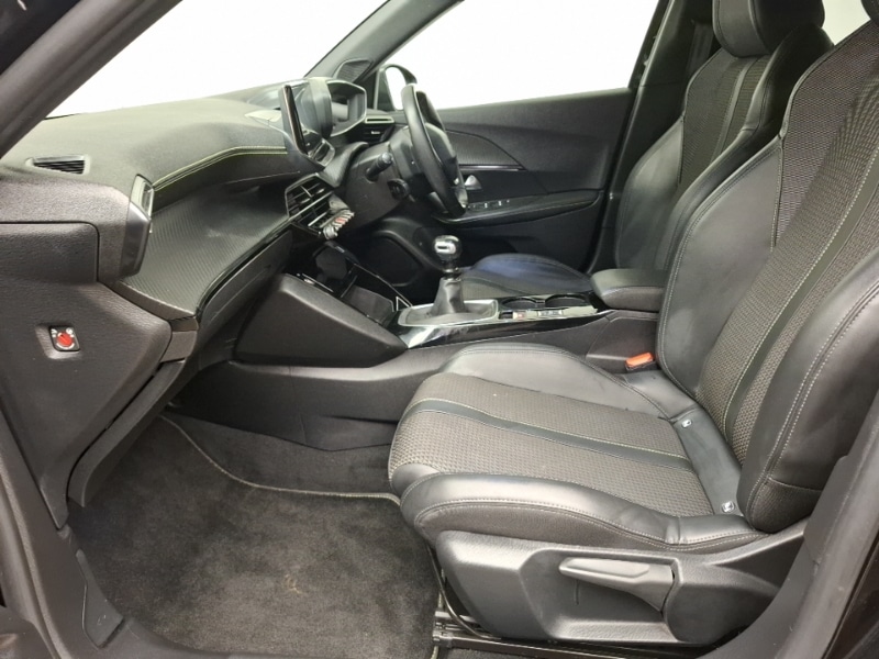 Used Peugeot 2008 2022 for sale - 78040873: Photo 5