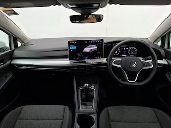 Used Volkswagen Golf 2024 for sale - 75946339: Photo