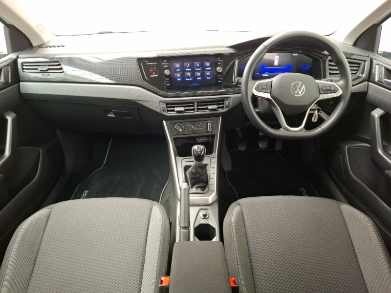 Used Volkswagen Polo 2024 for sale - 76958961: Photo 2