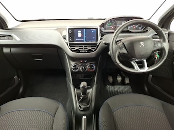 Used Peugeot 208 2019 for sale - 78621840: Photo