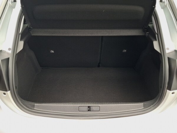 Used Vauxhall Corsa 2024 for sale - 76289403: Photo 8