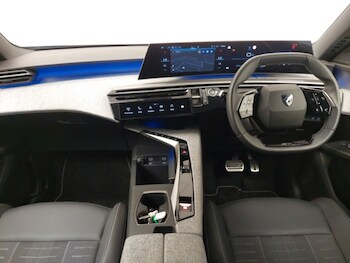 Used Peugeot 5008 2025 for sale - 77004367: Photo