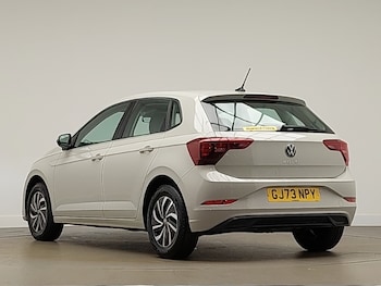 Used Volkswagen Polo 2023 for sale - 76464902: Photo