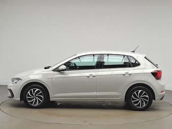 Used Volkswagen Polo 2024 for sale - 79561452: Photo