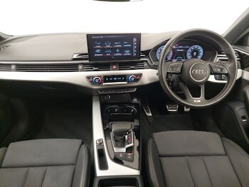 Used Audi A4 2022 for sale - 77278199: Photo