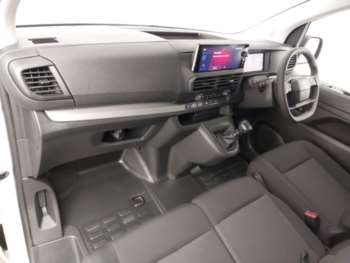 Used Vauxhall Vivaro 2024 for sale - 74902151: Photo