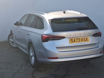 Used Skoda Octavia 2023 for sale - 76055394: Photo 3