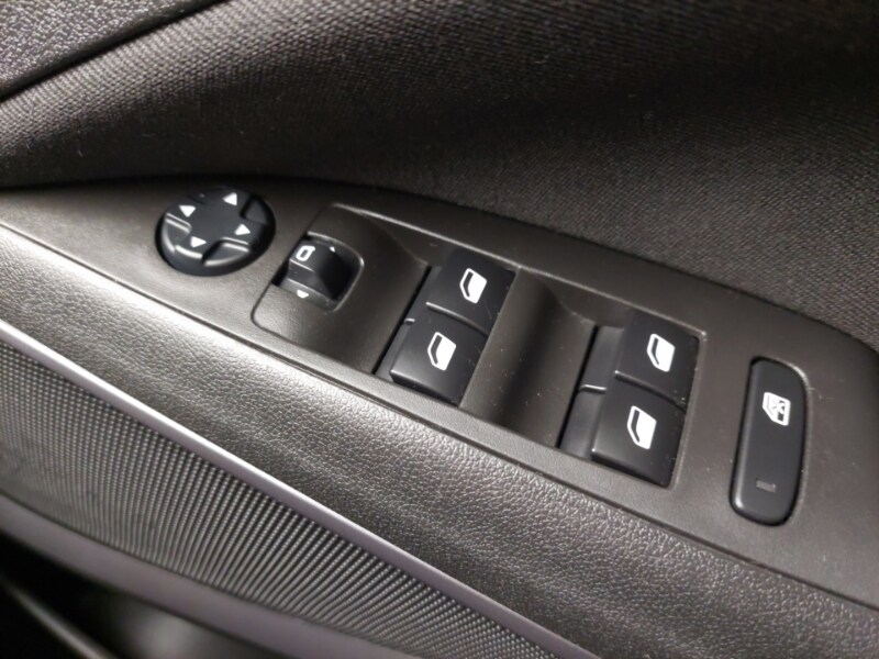 Used Vauxhall Crossland 2022 for sale - 77405059: Photo 16