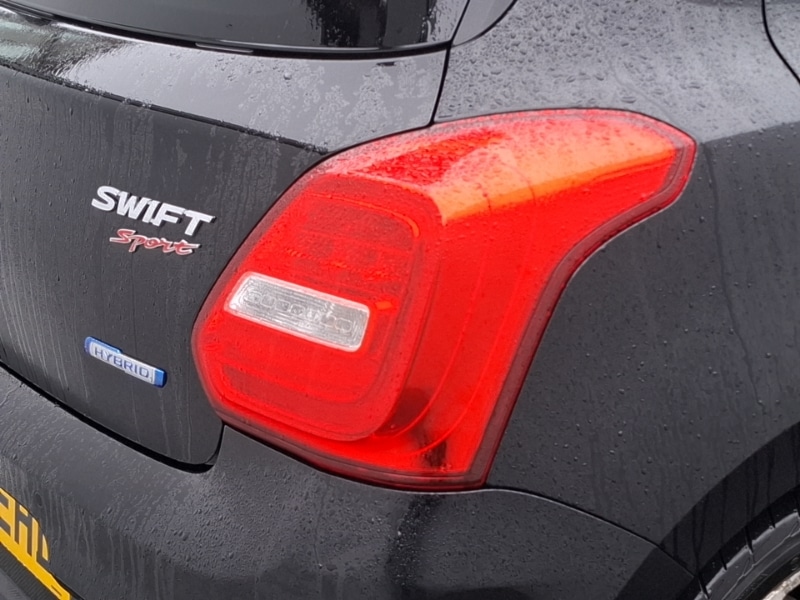 Used Suzuki Swift 2020 for sale - 76708063: Photo 12