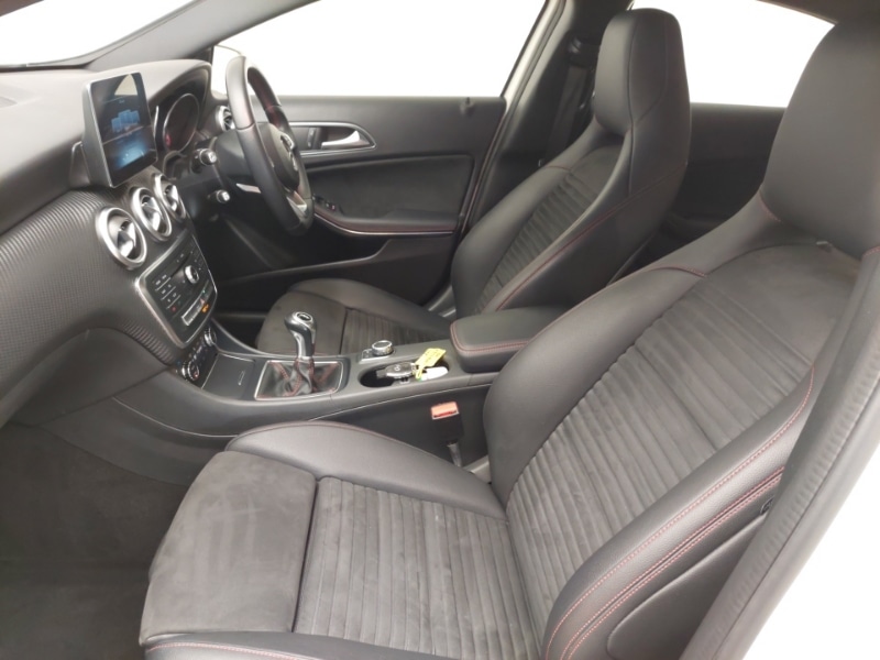 Used Mercedes-Benz A-Class 2017 for sale - 77881541: Photo 5