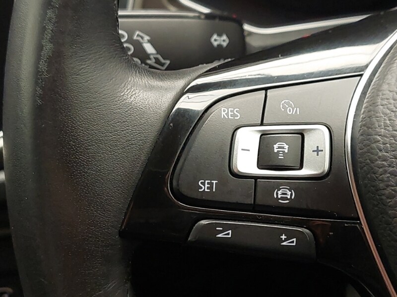 Used Volkswagen T-Roc 2018 for sale - 77352267: Photo 18