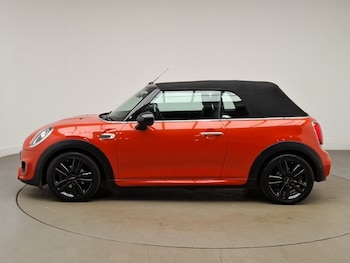 Used MINI Convertible 2019 for sale - 79126837: Photo