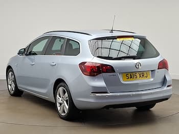Used Vauxhall Astra 2015 for sale - 79642101: Photo