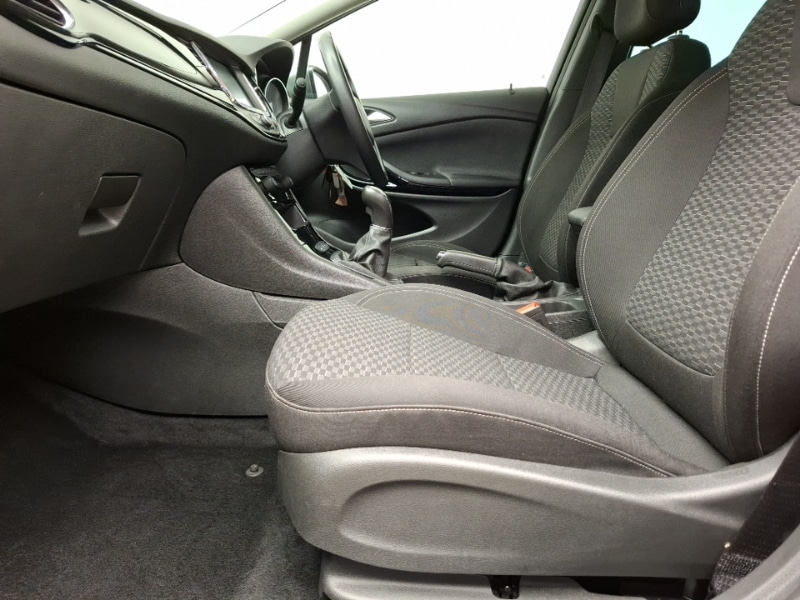 Used Vauxhall Astra 2019 for sale - 77134293: Photo 5