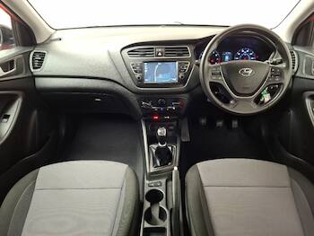 Used Hyundai i20 2019 for sale - 79723481: Photo