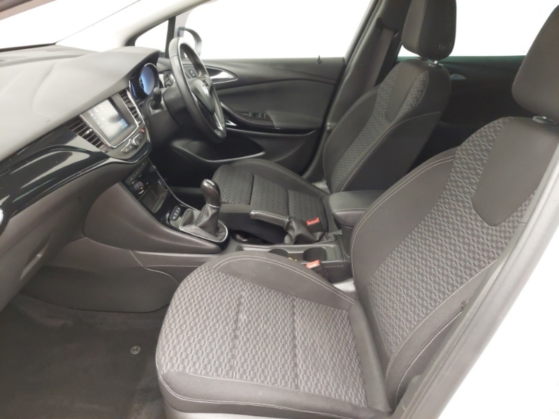 Used Vauxhall Astra 2019 for sale - 77284400: Photo 5
