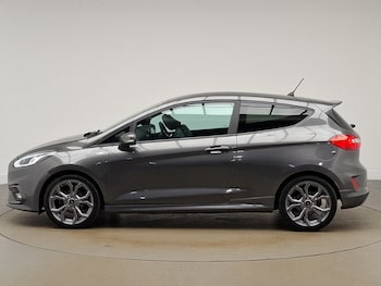 Used Ford Fiesta 2018 for sale - 77352489: Photo