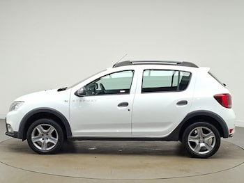 Used Dacia Sandero Stepway 2020 for sale - 79382608: Photo