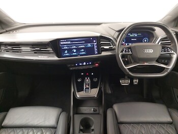 Used Audi Q4 e-tron 2022 for sale - 76889291: Photo