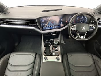 Used Volkswagen Touareg 2023 for sale - 78669781: Photo