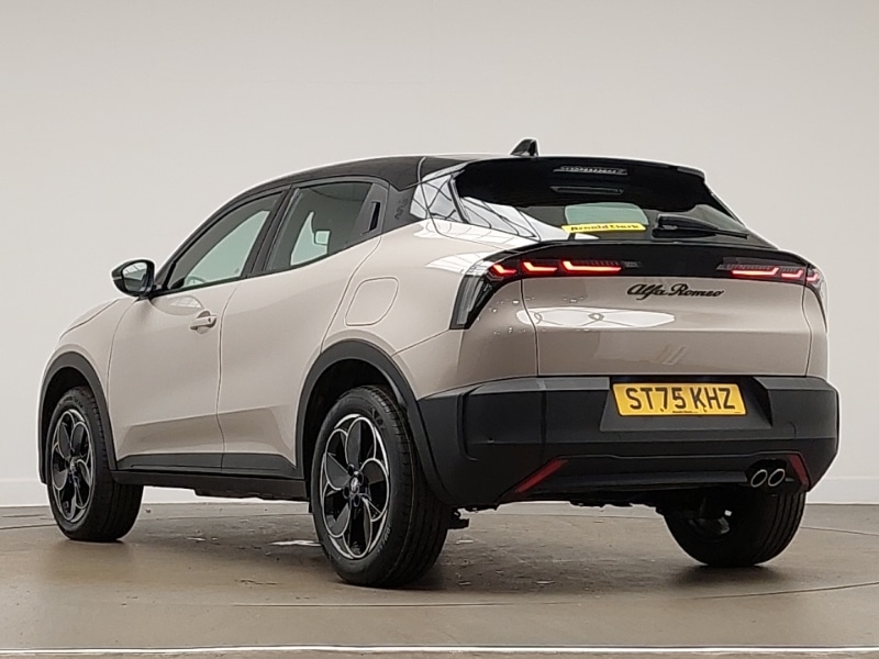 Used Alfa Romeo Junior 2025 for sale - 76537035: Photo 3