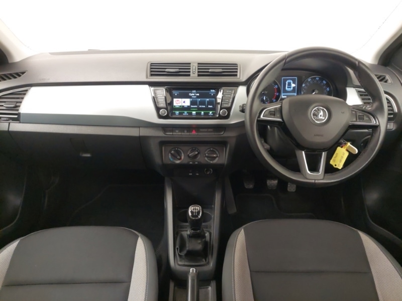 Used Skoda Fabia 2017 for sale - 77119214: Photo 2