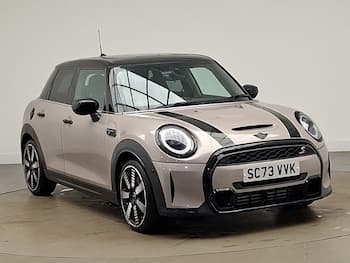 Used MINI Hatch 2024 for sale - 79734086: Photo