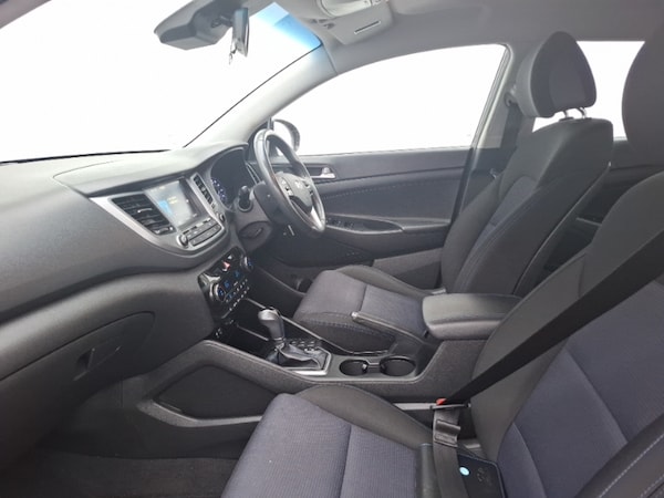 Used Hyundai TUCSON 2017 for sale - 76213556: Photo 5