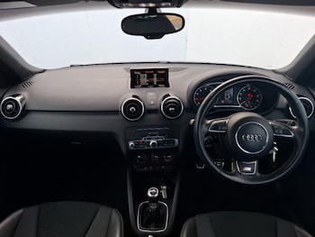 Used Audi A1 2015 for sale - 76221328: Photo 2