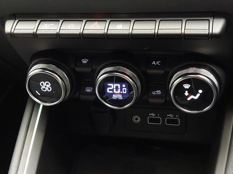 Used Renault Clio 2024 for sale - 77251819: Photo 15