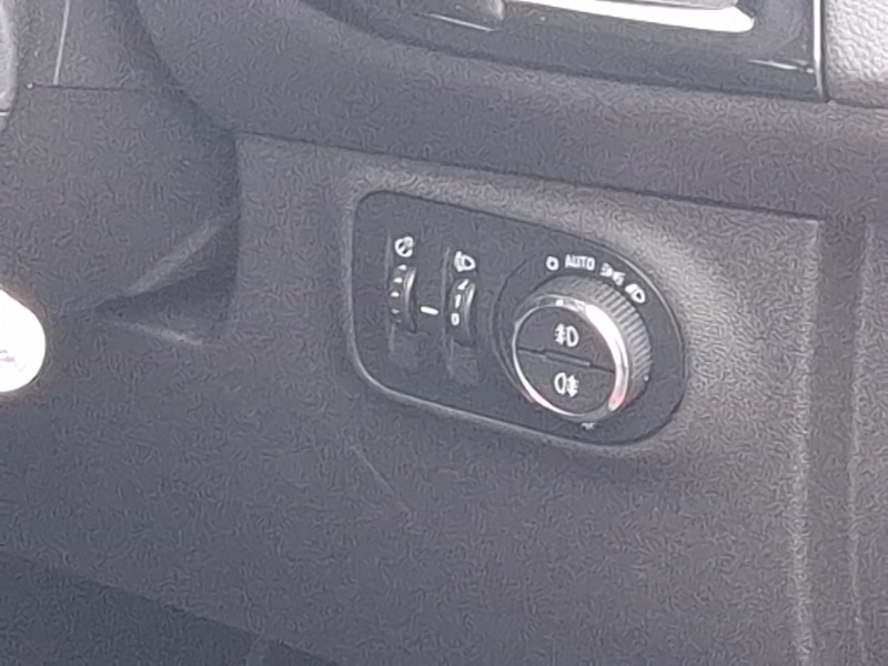 Used Vauxhall Corsa 2016 for sale - 76195596: Photo 14