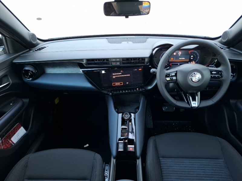 Used Alfa Romeo Junior 2025 for sale - 77790568: Photo 2