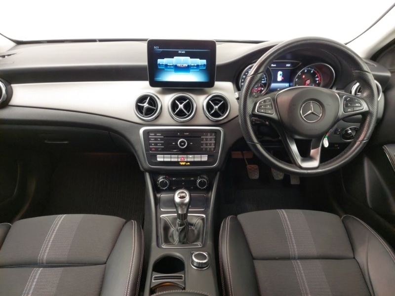 Used Mercedes-Benz GLA 2019 for sale - 77325153: Photo 2