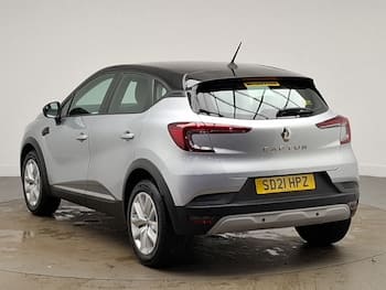 Used Renault Captur 2021 for sale - 79546202: Photo