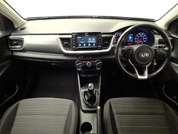 Used Kia Stonic 2019 for sale - 79406728: Photo