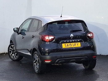 Used Renault Captur 2019 for sale - 76800019: Photo