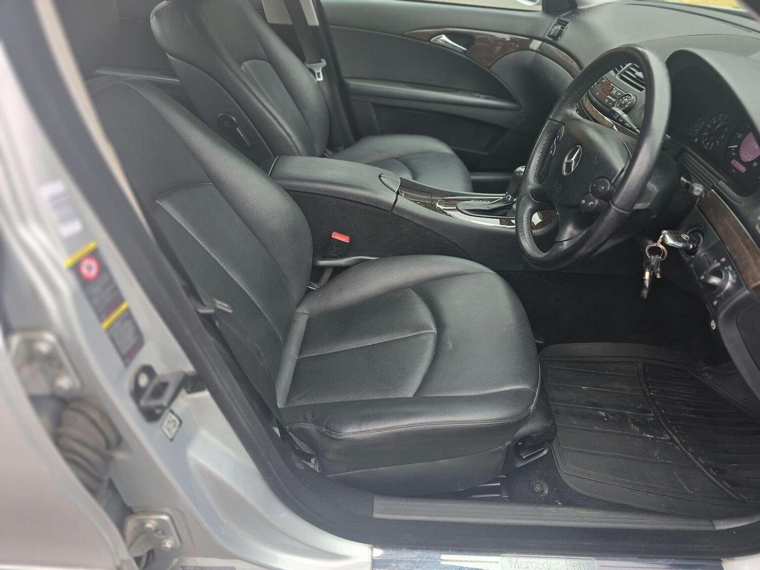 Used Mercedes-Benz E Class 2009 for sale - 76660046: Photo 23