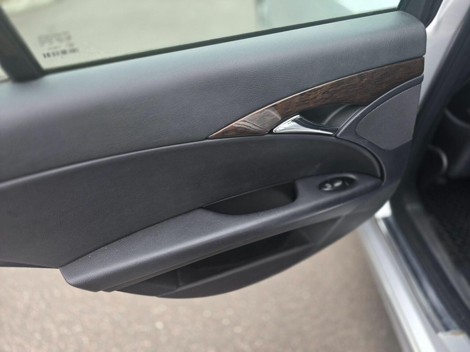 Used Mercedes-Benz E Class 2009 for sale - 76660046: Photo 37