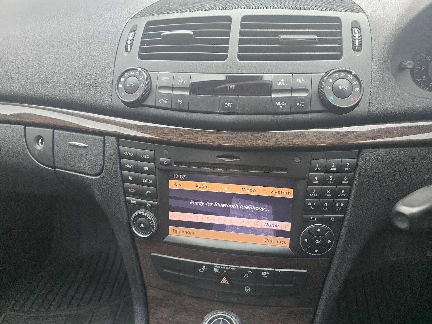 Used Mercedes-Benz E Class 2009 for sale - 76660046: Photo 39