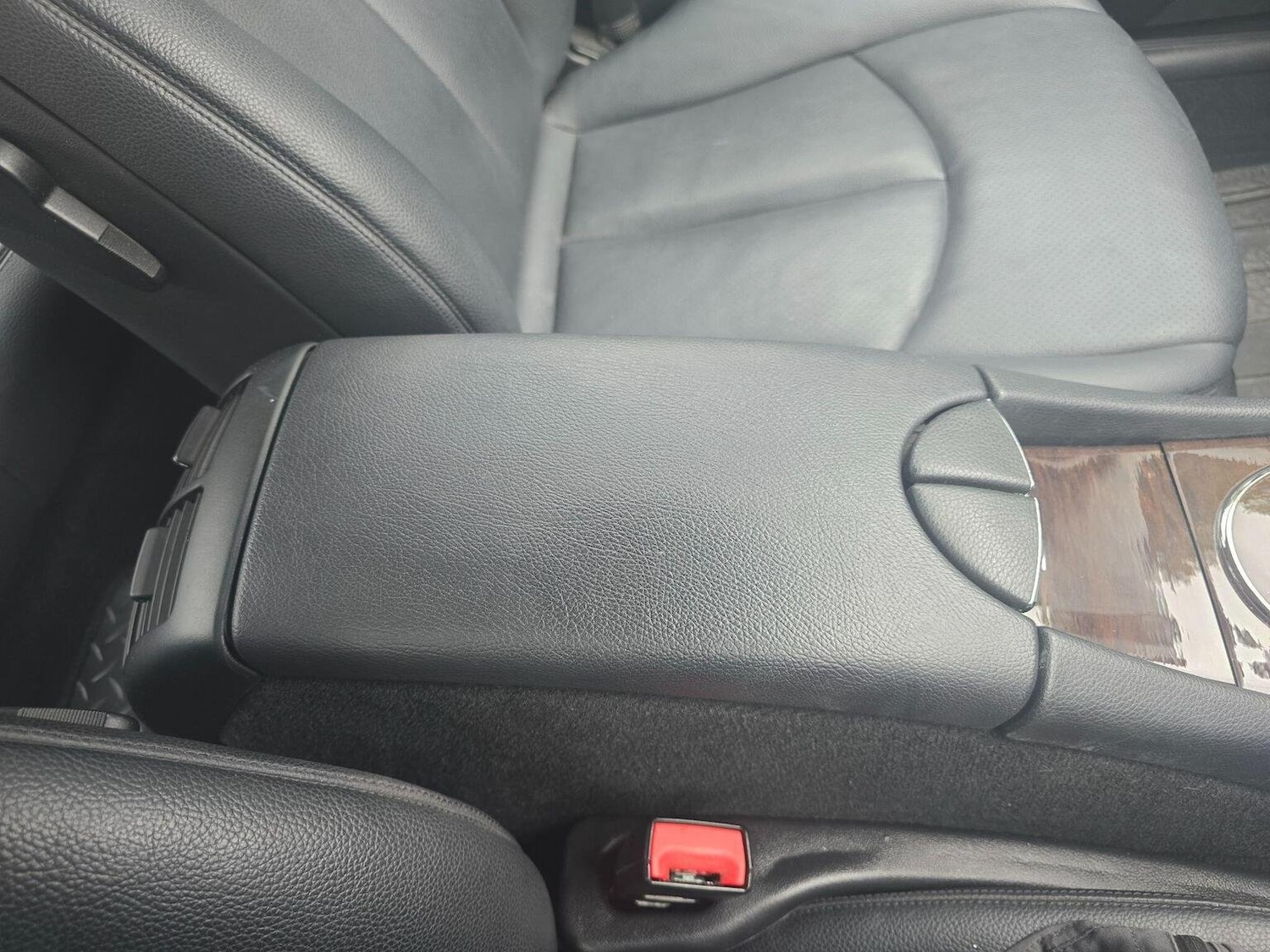 Used Mercedes-Benz E Class 2009 for sale - 76660046: Photo 44