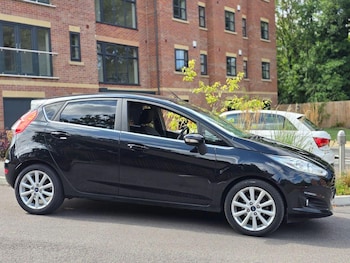 Used Ford Fiesta 2015 for sale - 76769191: Photo