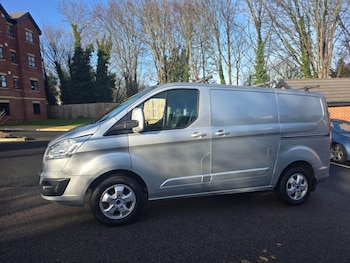 Used Ford Transit Custom 2017 for sale - 77357326: Photo