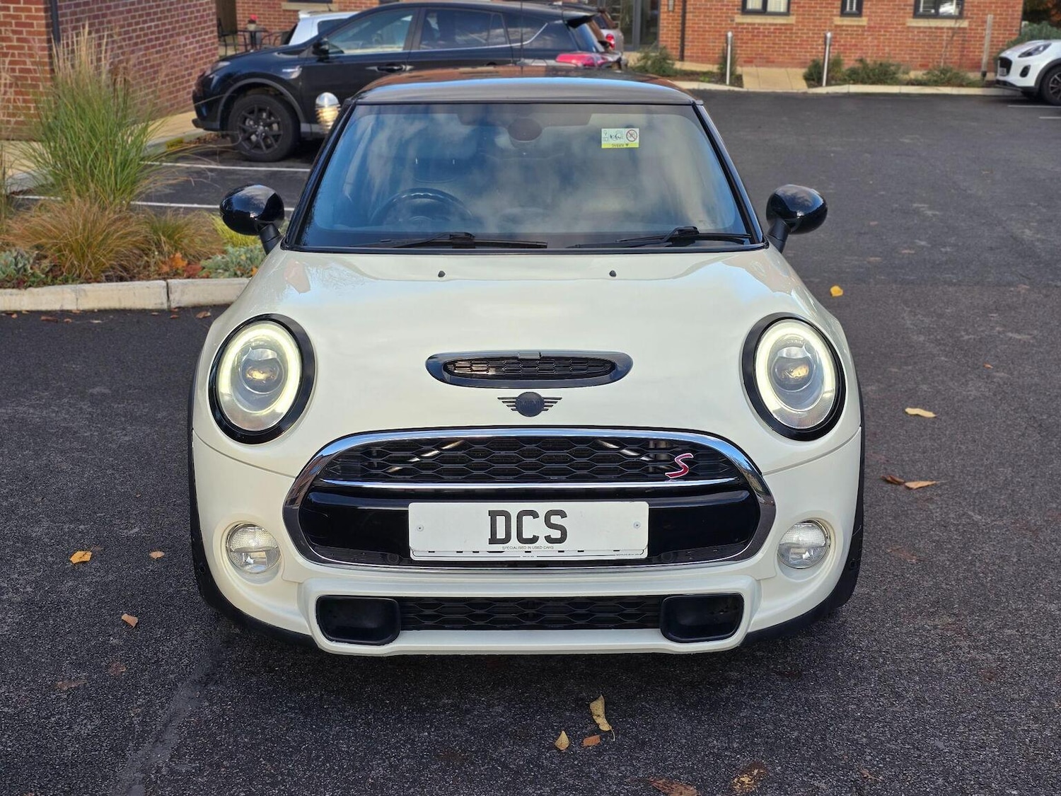 Used MINI Hatch 2014 for sale - 76660044: Photo 2