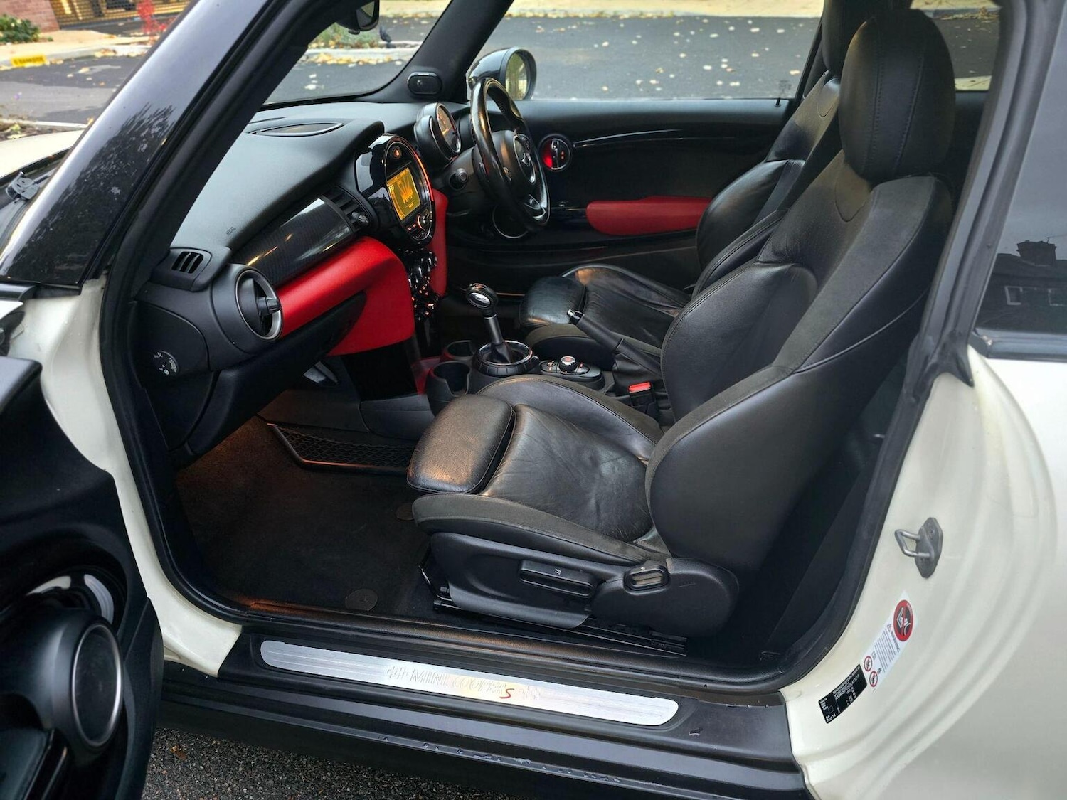 Used MINI Hatch 2014 for sale - 76660044: Photo 35