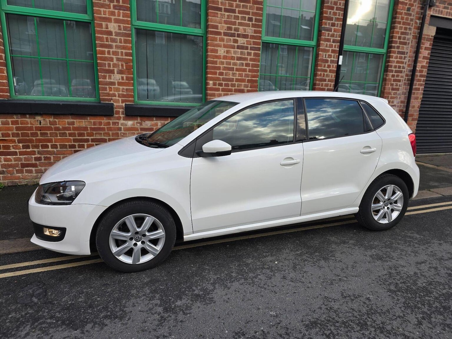 Used Volkswagen Polo 2012 for sale - 77395239: Photo 10