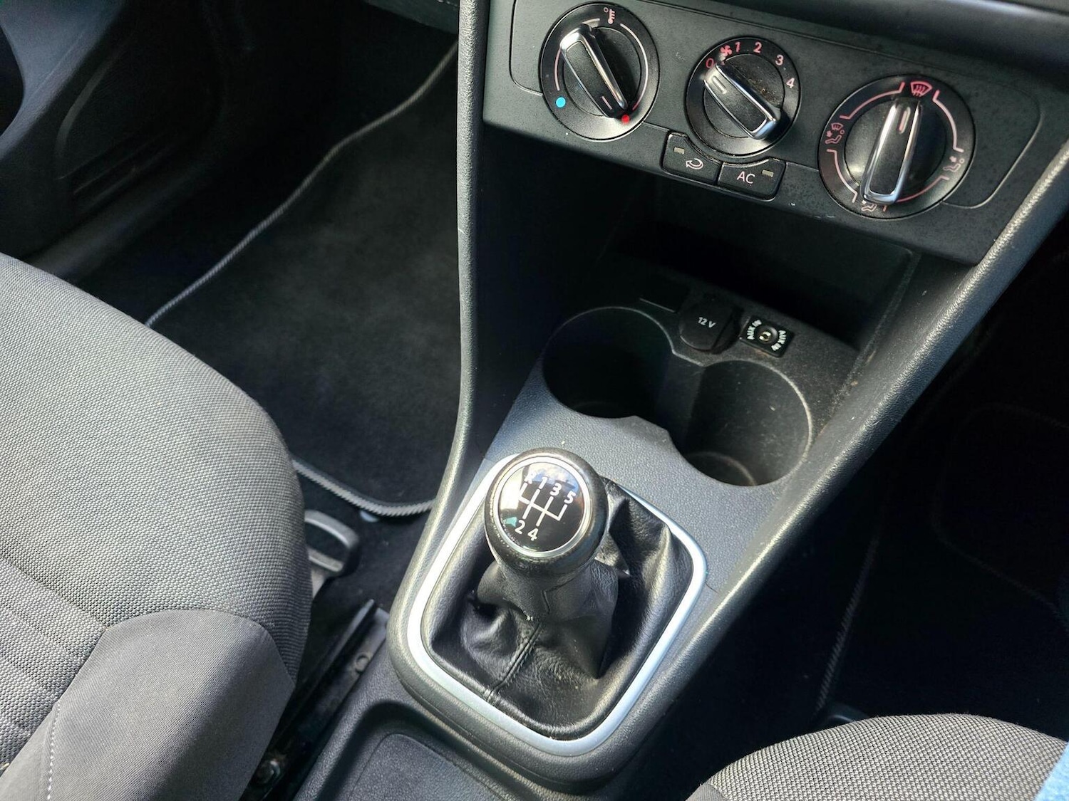 Used Volkswagen Polo 2012 for sale - 77395239: Photo 18