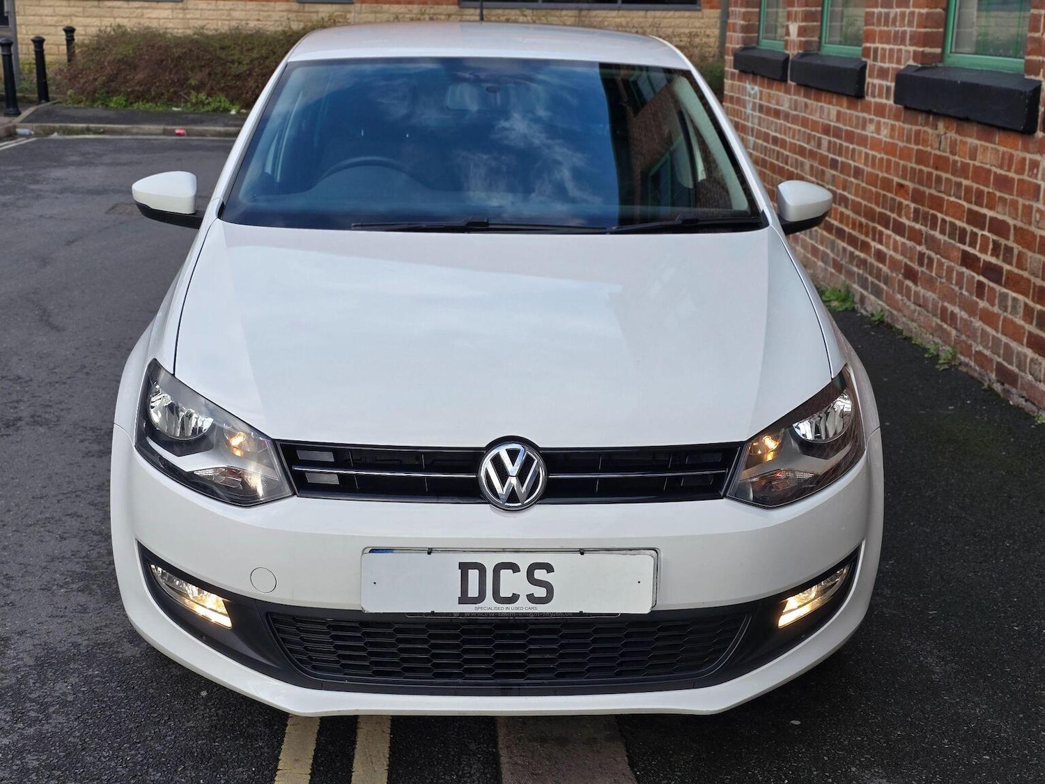 Used Volkswagen Polo 2012 for sale - 77395239: Photo 2