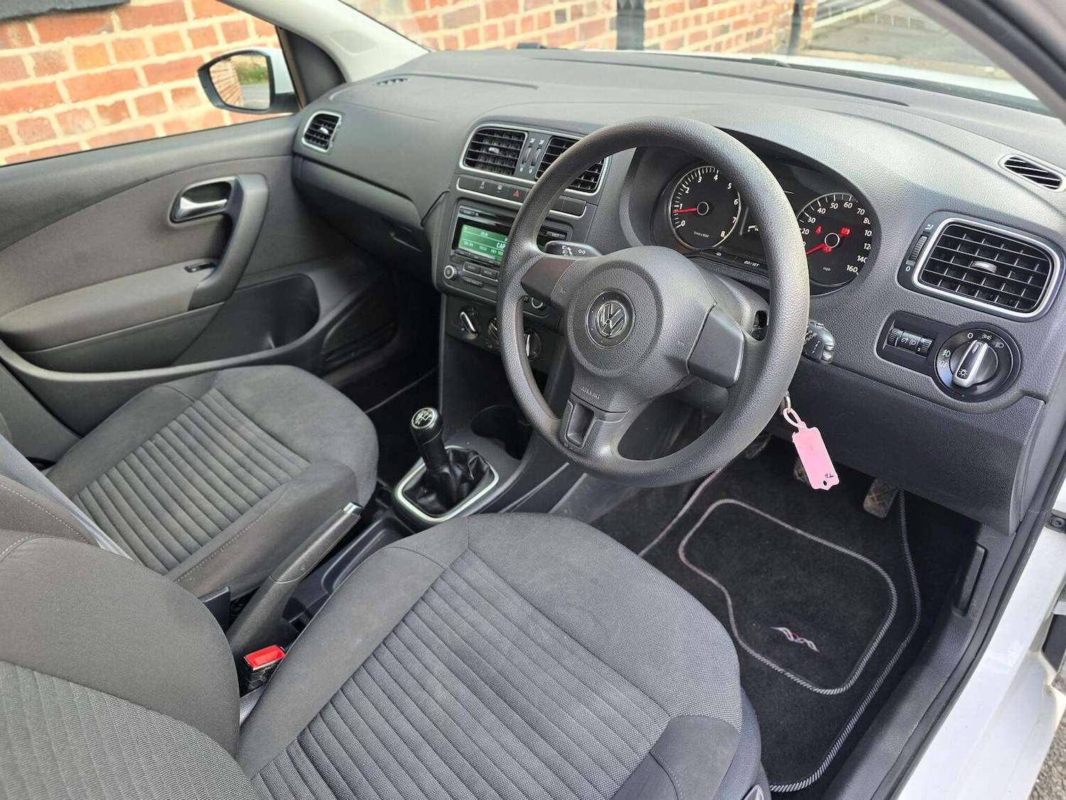 Used Volkswagen Polo 2012 for sale - 77395239: Photo 20