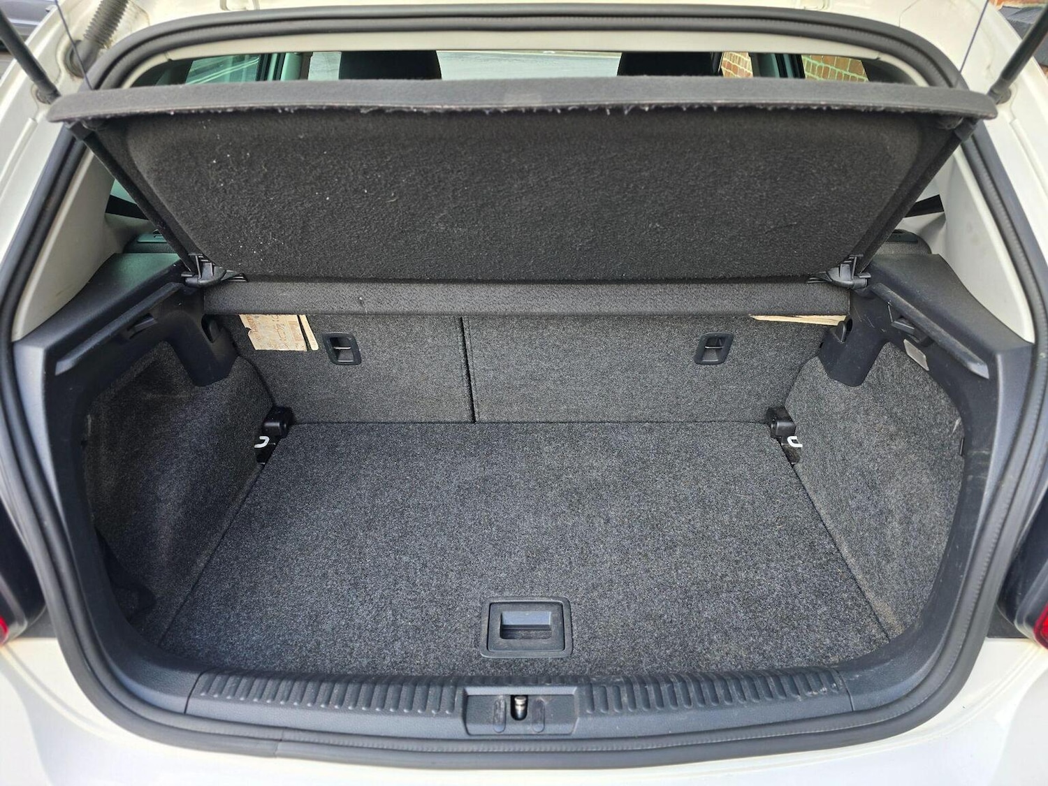 Used Volkswagen Polo 2012 for sale - 77395239: Photo 28