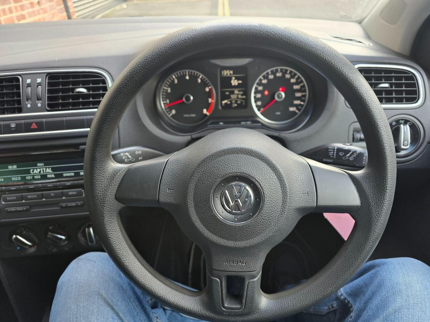 Used Volkswagen Polo 2012 for sale - 77395239: Photo 30